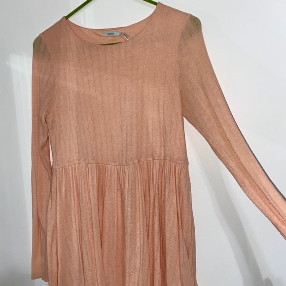 Urban Outfitters Peach Babydoll Dress 🎀 - Picture 2 of 4